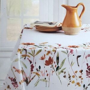 Wildflower Oblong Tablecloth